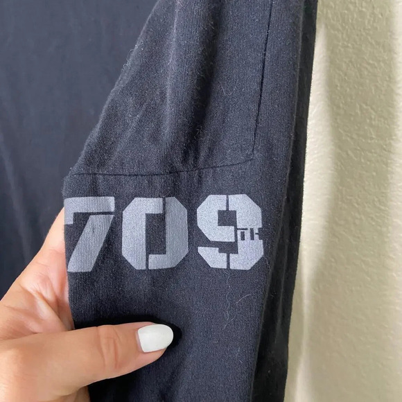 Disneyland Star Wars Storm Trooper Long Sleeve Shirt - Picture 4 of 8